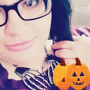 Meet your Posher, Nikky